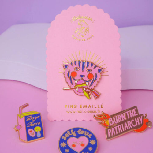 Pin's tigre limistic