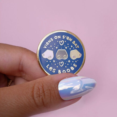 Pin's on s'en bat les boobs