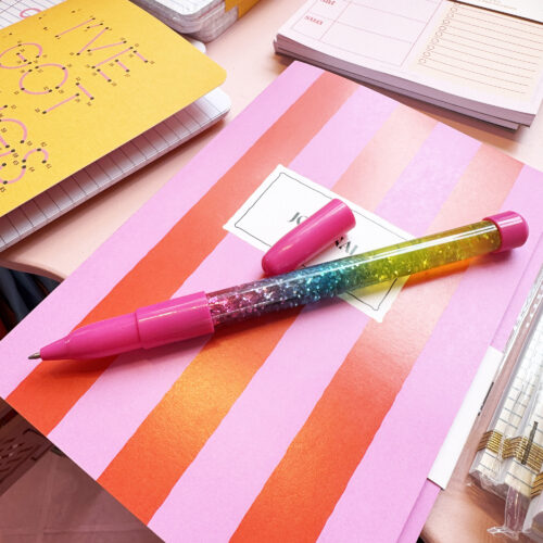 Stylo à paillette arc-en-ciel