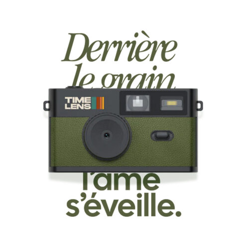 Appareil photo numérique retro kaki