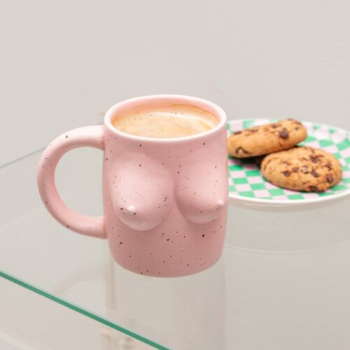 Mug seins rose - peint à la main