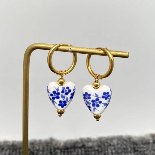 Boucles d’oreilles coeur porcelaine
